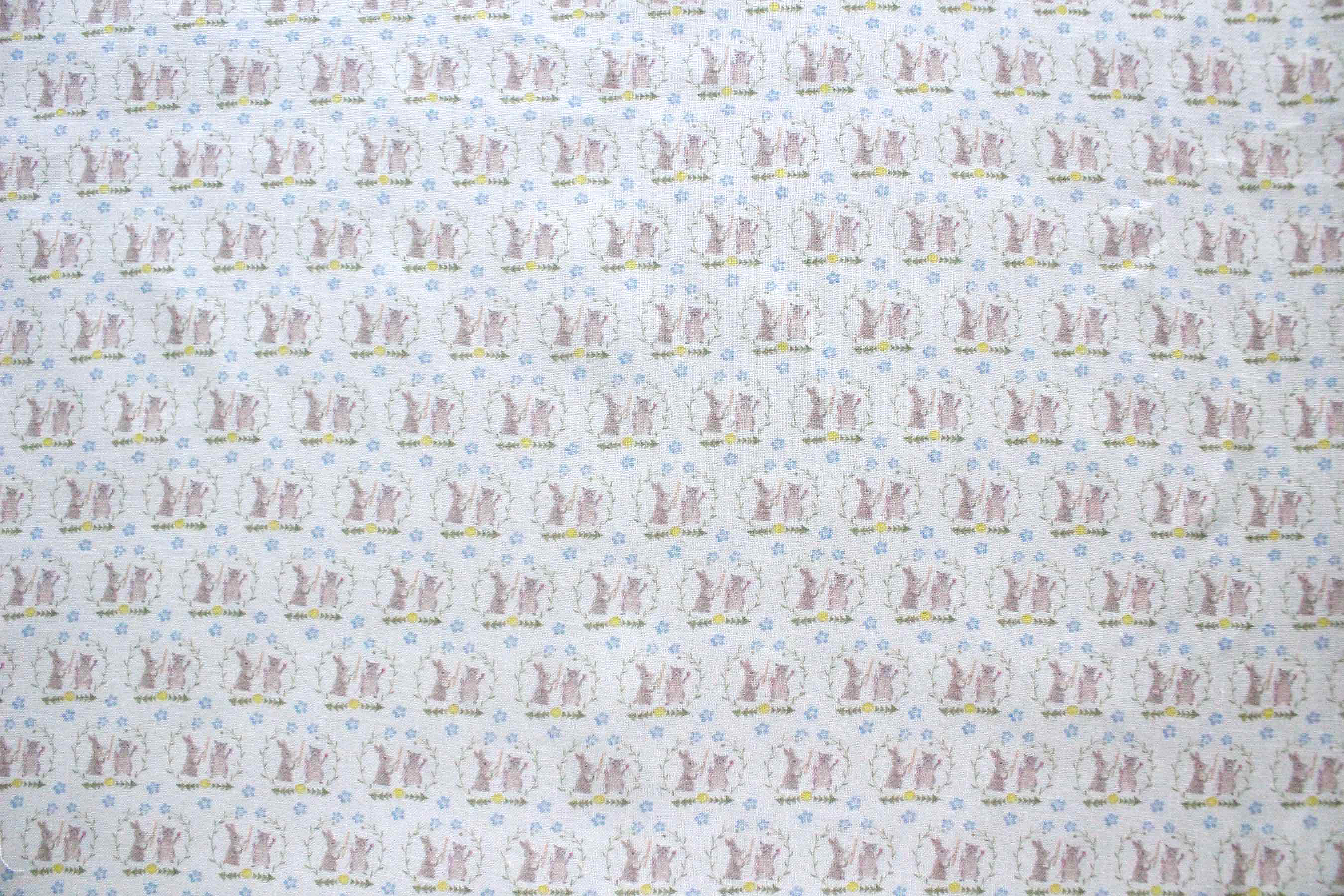 LINNET リネンプリント　うさぎ猫エンブレム<br />白